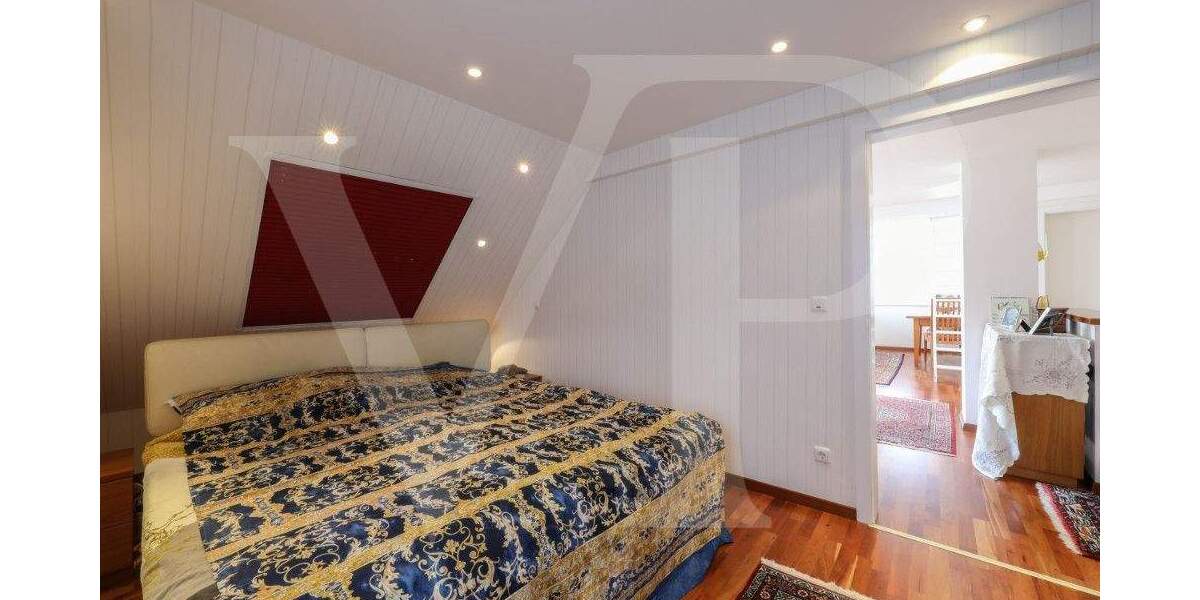 Einfamilienhaus Neu-Anspach Anspach - 7 Zimmer, 249 m&sup2;, 798.000&euro; | Angebot:25695532