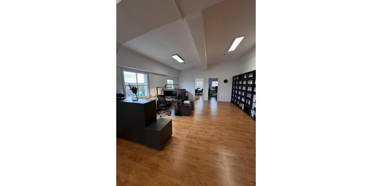 Gewerbeobjekt Gießen Anneröder Siedlung - 1.500&euro; | Angebot:24681336