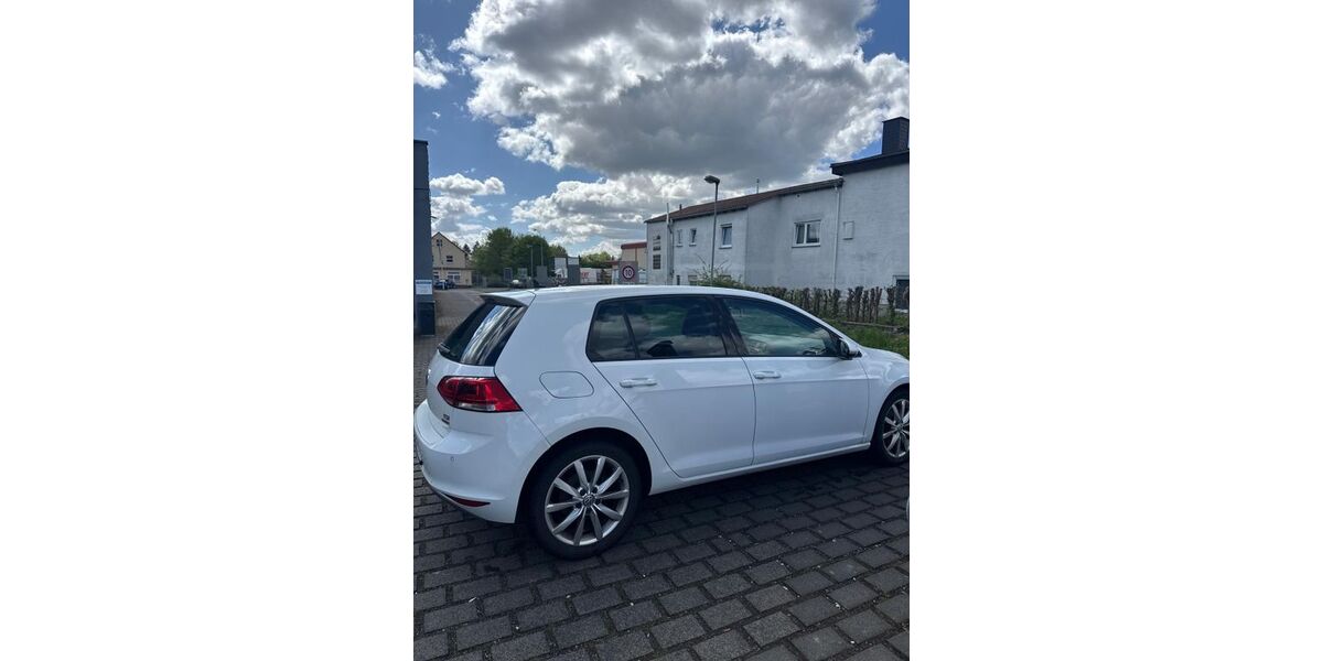 VW Golf 172.000 km 8.100 &euro; Reiskirchen 35447