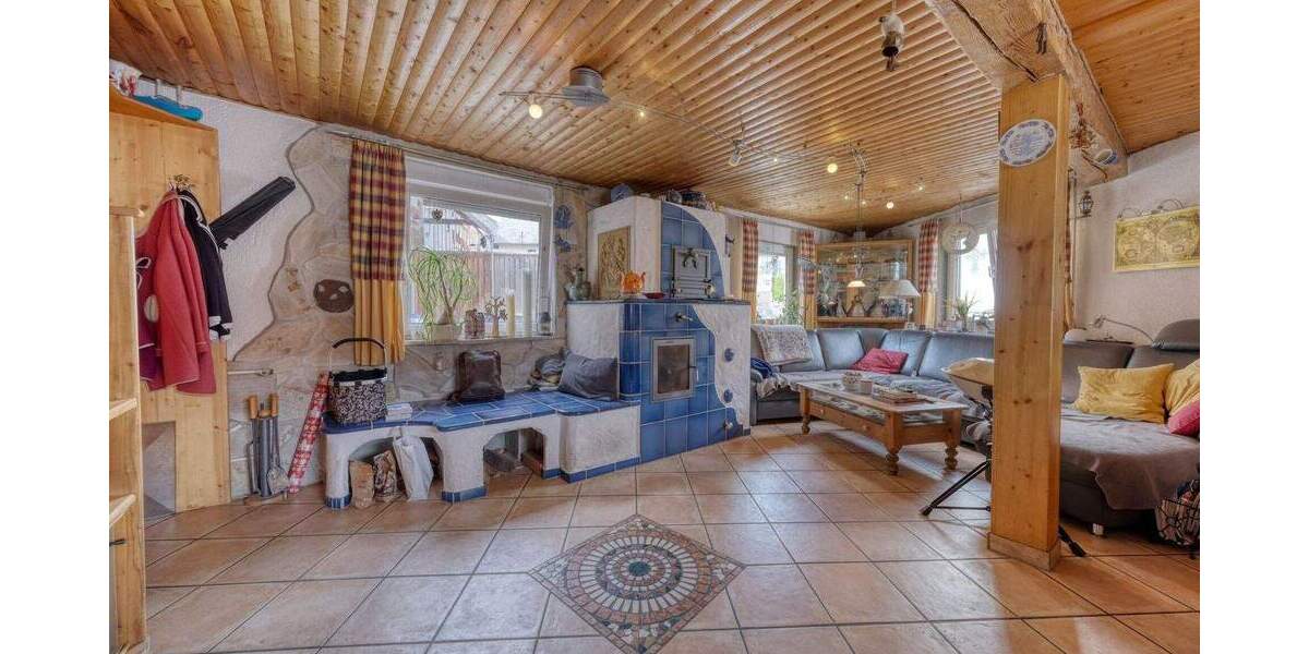 Mehrfamilienhaus, Wohnhaus Schöffengrund / Schwalbach Schwalbach - 1 Zimmer, 320 m&sup2;, 329.000&euro; | Angebot:25837236