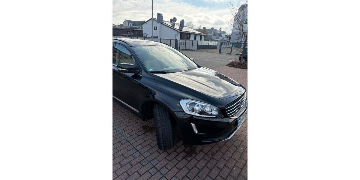 Volvo XC60 103.000 km 24.500 &euro; Gießen 35392