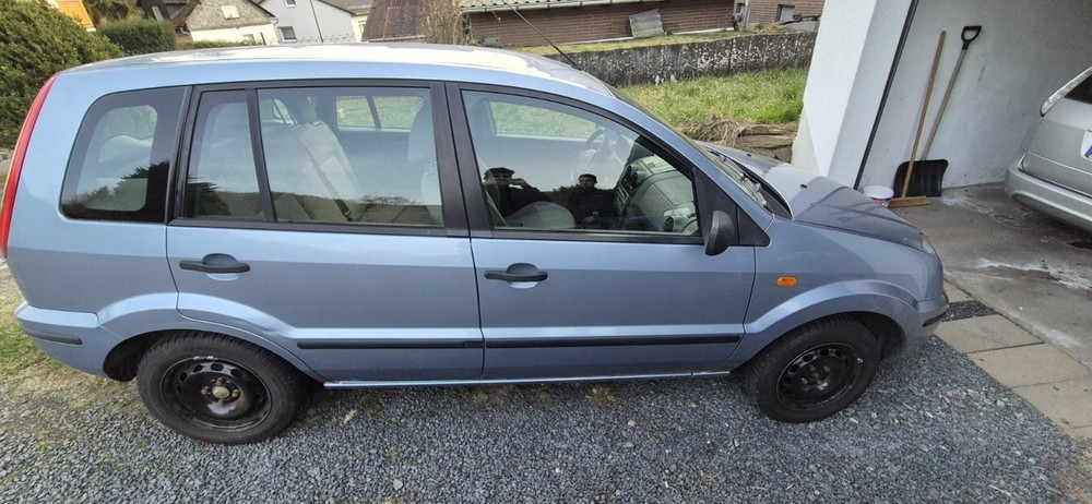 Ford Fusion 205.000 km 1.650 &euro; Löhnberg 35792