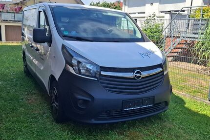 Opel Vivaro 306.000 km 6.385 &euro; Münzenberg 35516