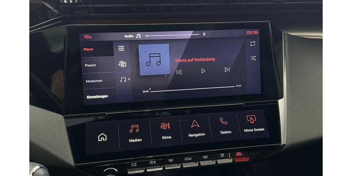 Peugeot 408 GT 130 PureTech EAT8 Focal Panodach 32.000 km 25.330 &euro; Lich 35423