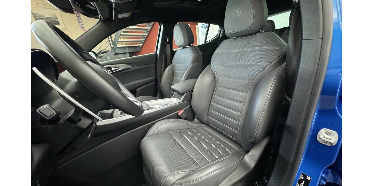 Alfa Romeo Tonale Edizione Speciale Q4 Plug-In-Hybrid AWD 22.700 km 34.890 &euro; Lich 35423