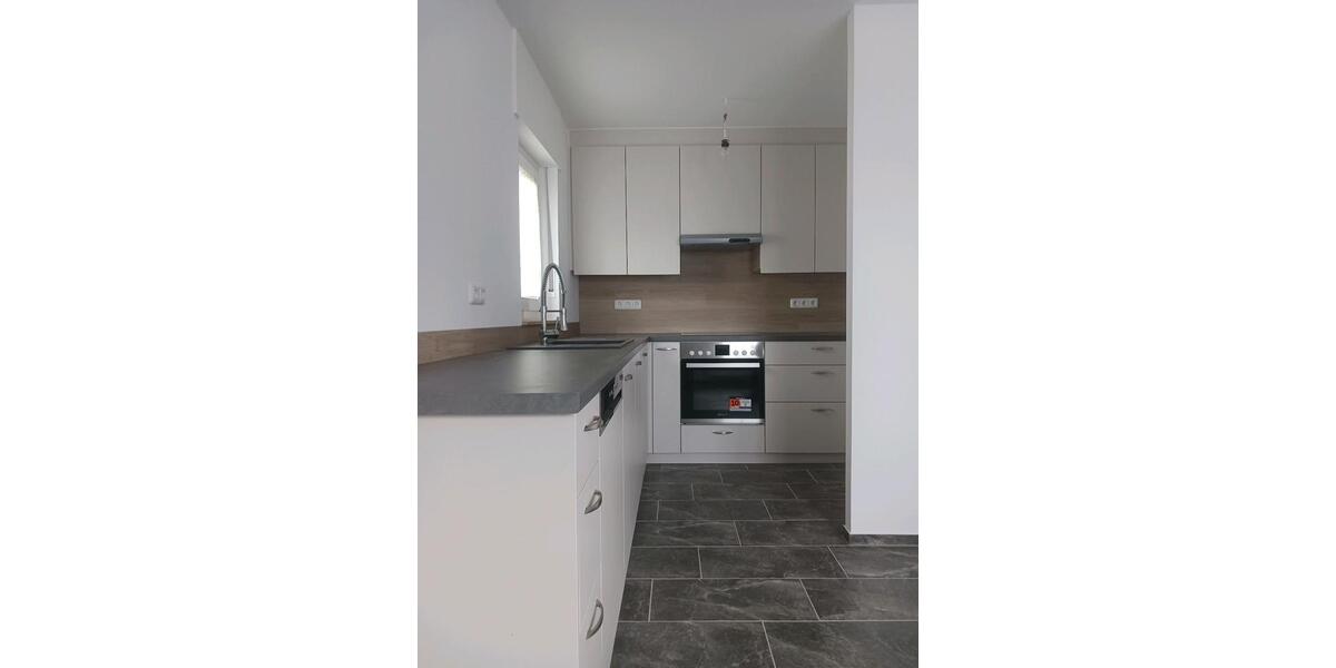 Erdgeschoßwohnung Leun - 2 Zimmer, 92 m&sup2;, 890&euro; | Angebot:26700020