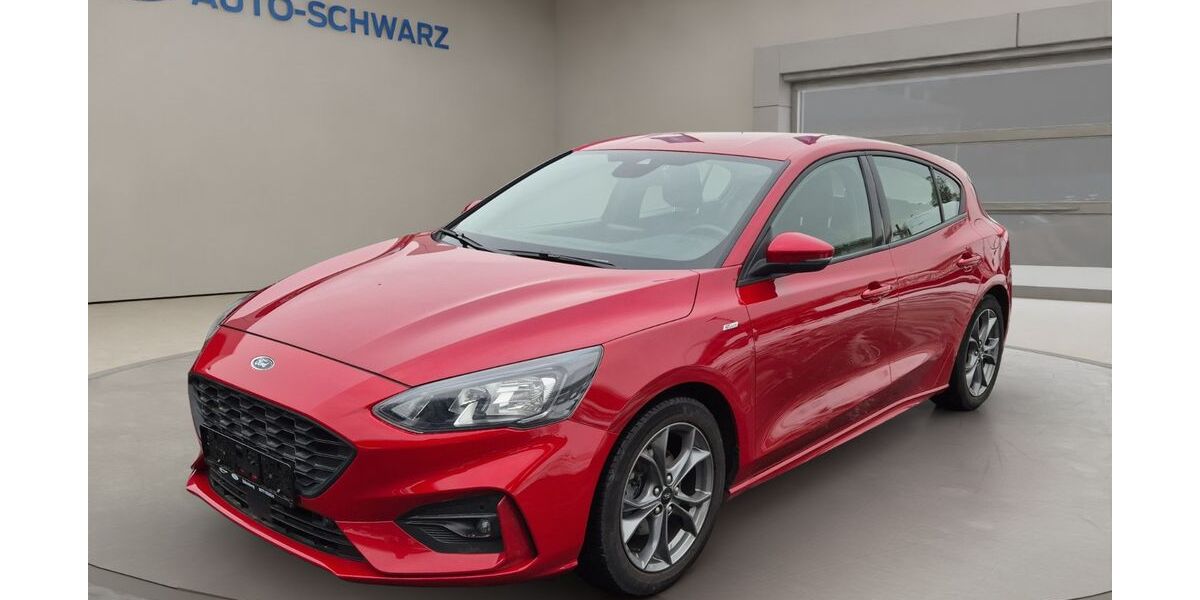 Ford Focus 62.351 km 16.900 &euro; Dillenburg 35683