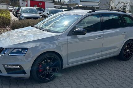 Skoda Octavia 113.000 km 23.500 &euro; Weimar 35096