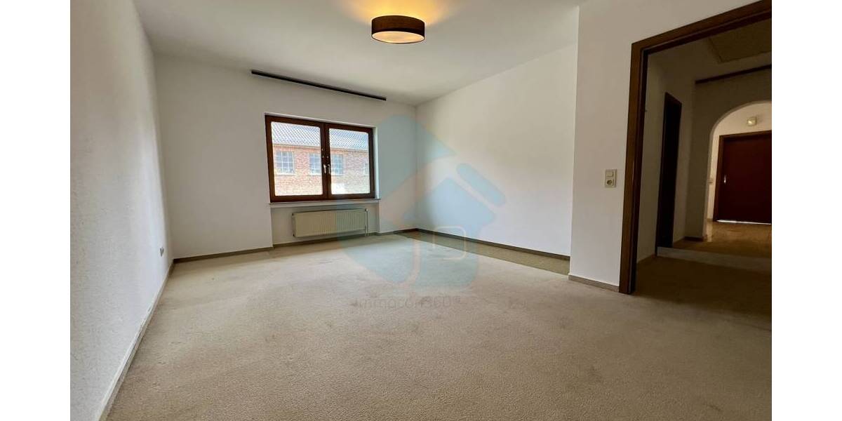 Bungalow Waldsolms / Brandoberndorf Brandoberndorf - 4 Zimmer, 145 m&sup2;, 399.000&euro; | Angebot:26155560