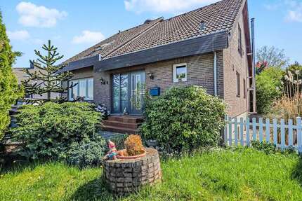 Haus Neu-Anspach Anspach - 7 Zimmer, 177 m&sup2;, 530.000&euro; | Angebot:26522718