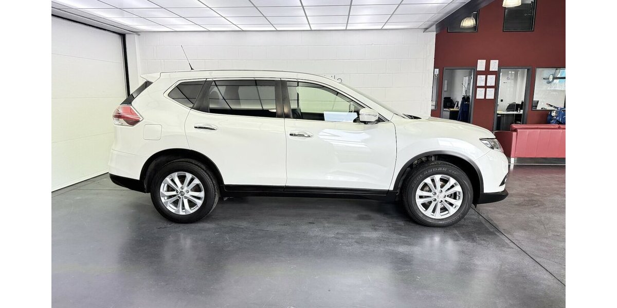 Nissan X-Trail 1.6 D Acenta 4x4 AHK Sitzheizung Navi 192.300 km 9.270 &euro; Lich 35423