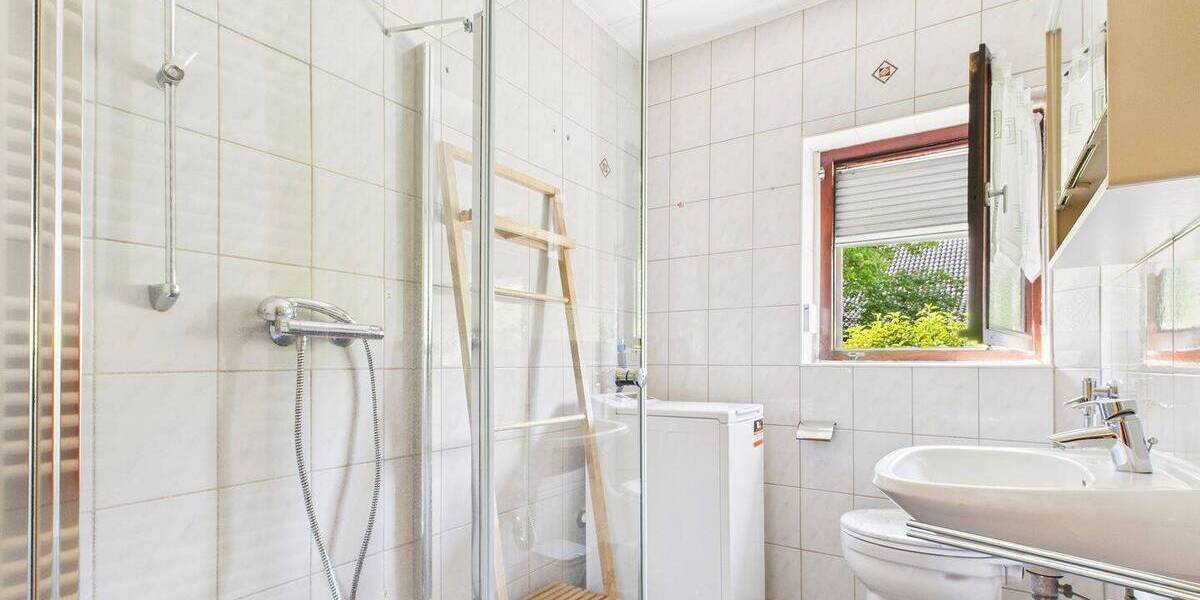 Mehrfamilienhaus, Wohnhaus Ehringshausen Dillheim - 6 Zimmer, 164 m&sup2;, 298.000&euro; | Angebot:25780714