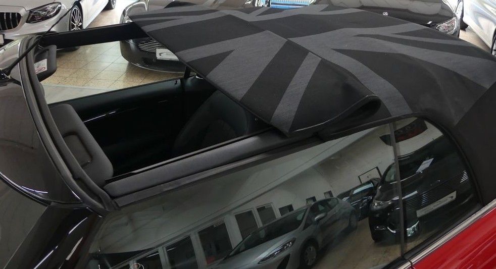 Mini Cooper S Cabrio 58.000 km 23.999 &euro; Hungen 35410