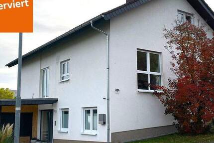 Haus Ehringshausen / Kölschhausen Kölschhausen - 9 Zimmer, 238 m&sup2;, 490.000&euro; | Angebot:25728156