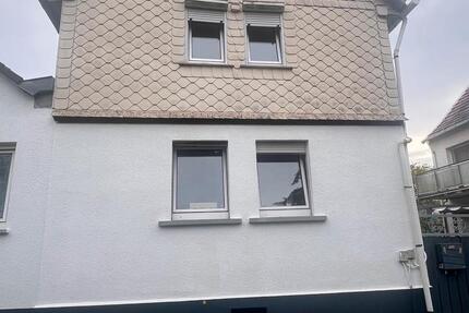 Haus Lollar - 4 Zimmer, 100 m&sup2;, 900&euro; | Angebot:27618341