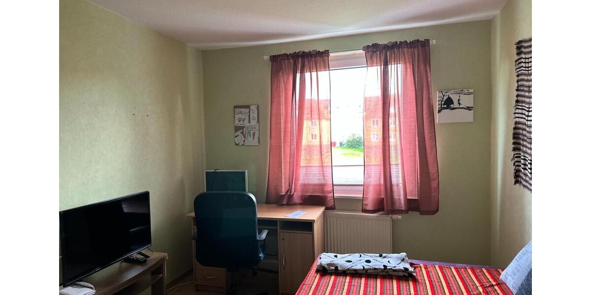 Erdgeschoßwohnung Gießen - 1 Zimmer, 29 m&sup2;, 380&euro; | Angebot:25752127