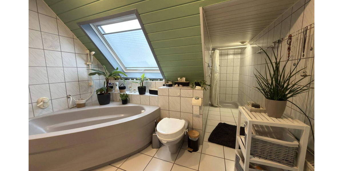 Mehrfamilienhaus, Wohnhaus Butzbach - 8 Zimmer, 190 m&sup2;, 479.000&euro; | Angebot:26318848