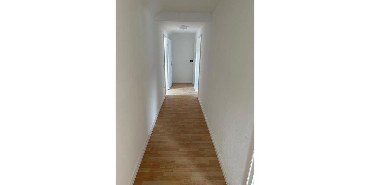 Dachgeschoßwohnung Gießen Allendorf - 3.5 Zimmer, 78 m&sup2;, 800&euro; | Angebot:25994576