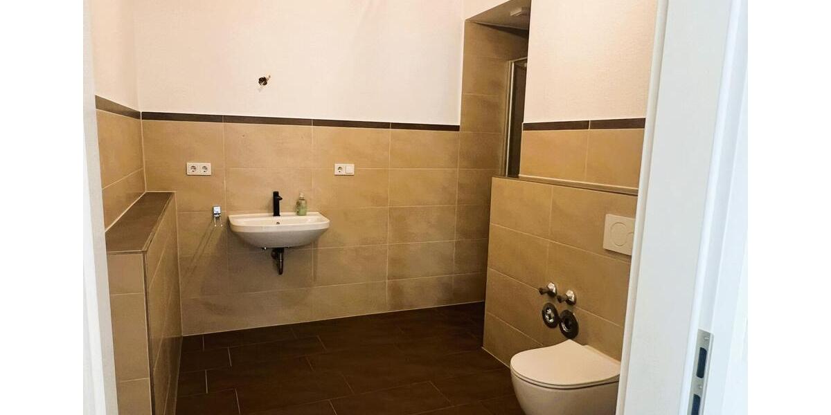 Etagenwohnung Runkel - 6 Zimmer, 155 m&sup2;, 1.400&euro; | Angebot:25653896