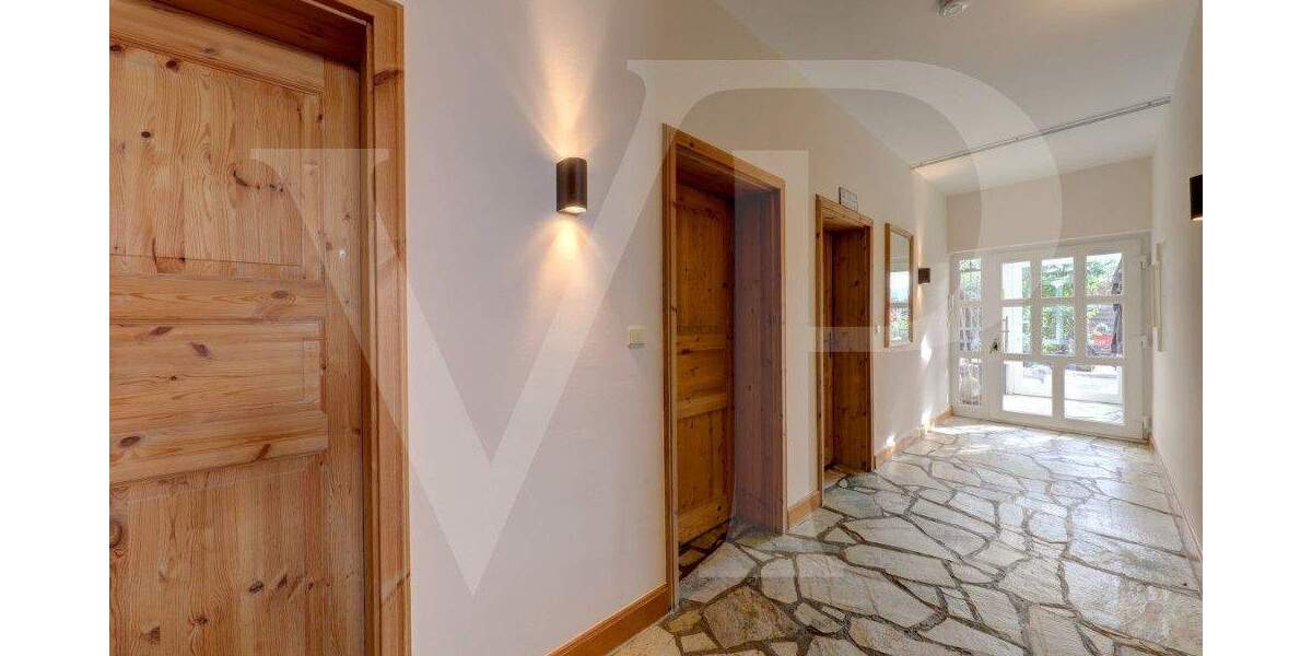 Einfamilienhaus Neu-Anspach Anspach - 7 Zimmer, 249 m&sup2;, 798.000&euro; | Angebot:25695532