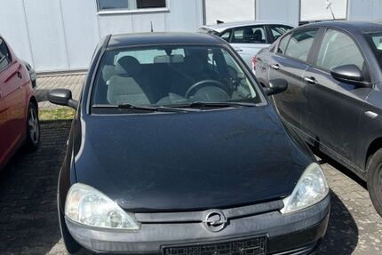 Opel Corsa 131.715 km 850 &euro; Braunfels 35619