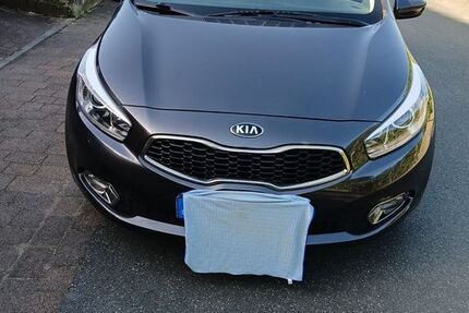 Kia ceed / Ceed 133.000 km 7.200 &euro; Runkel 65594