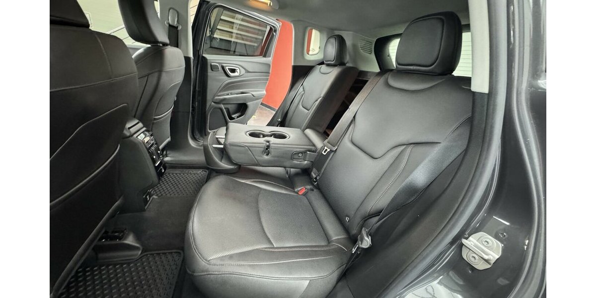 Jeep Compass Trailhawk Plug-In Hybrid 4WD LED 360CAM 27.100 km 26.660 &euro; Lich 35423