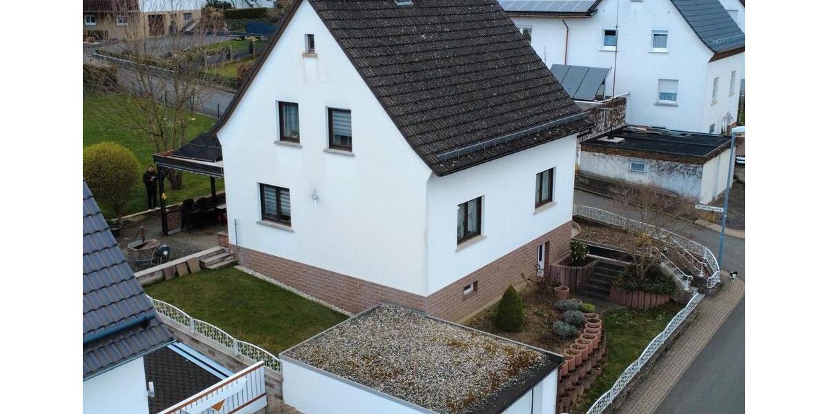 Einfamilienhaus Sinn - 4 Zimmer, 115 m&sup2;, 275.000&euro; | Angebot:26152879