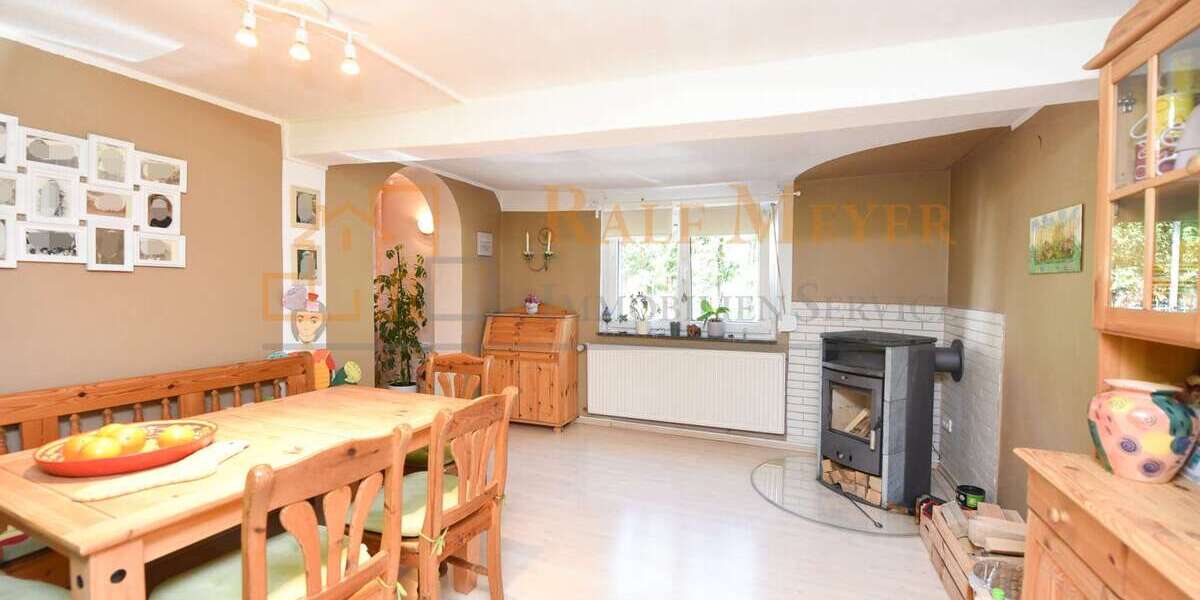 Einfamilienhaus Braunfels - 7 Zimmer, 120 m&sup2;, 138.500&euro; | Angebot:26640986