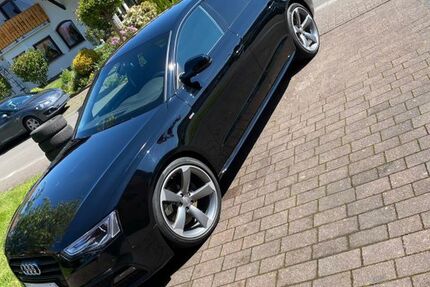 Audi A5 151.000 km 19.500 &euro; Ober Mörlen 61239
