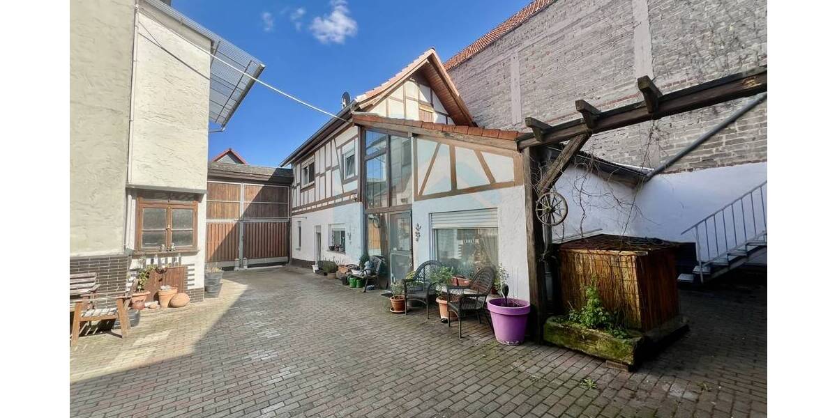 Einfamilienhaus Wölfersheim / Wohnbach Wohnbach - 1 Zimmer, 264 m&sup2;, 369.000&euro; | Angebot:26188584