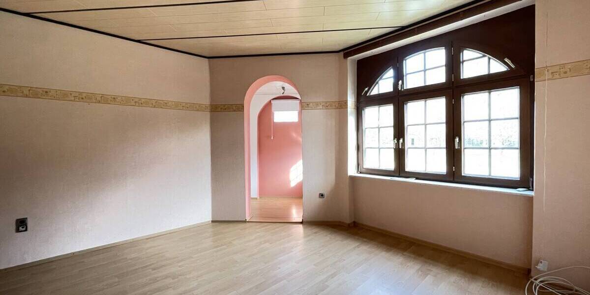 Reihenmittelhaus Breitscheid Erdbach - 1 Zimmer, 295 m&sup2;, 259.000&euro; | Angebot:26187467