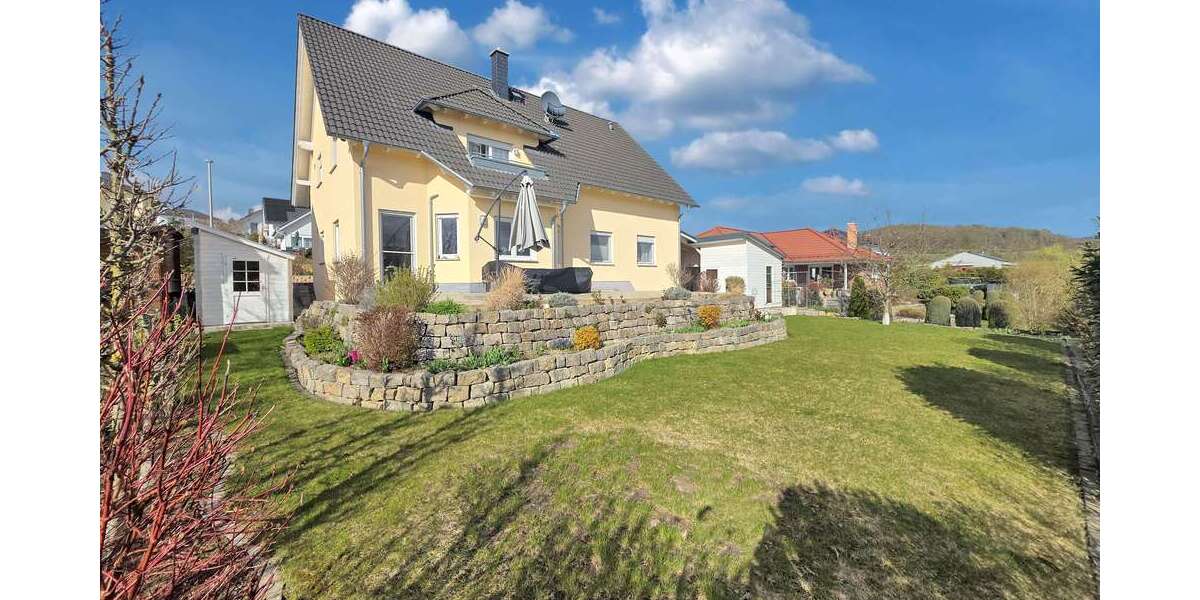 Einfamilienhaus Grävenwiesbach - 9 Zimmer, 193 m&sup2;, 635.000&euro; | Angebot:26217948