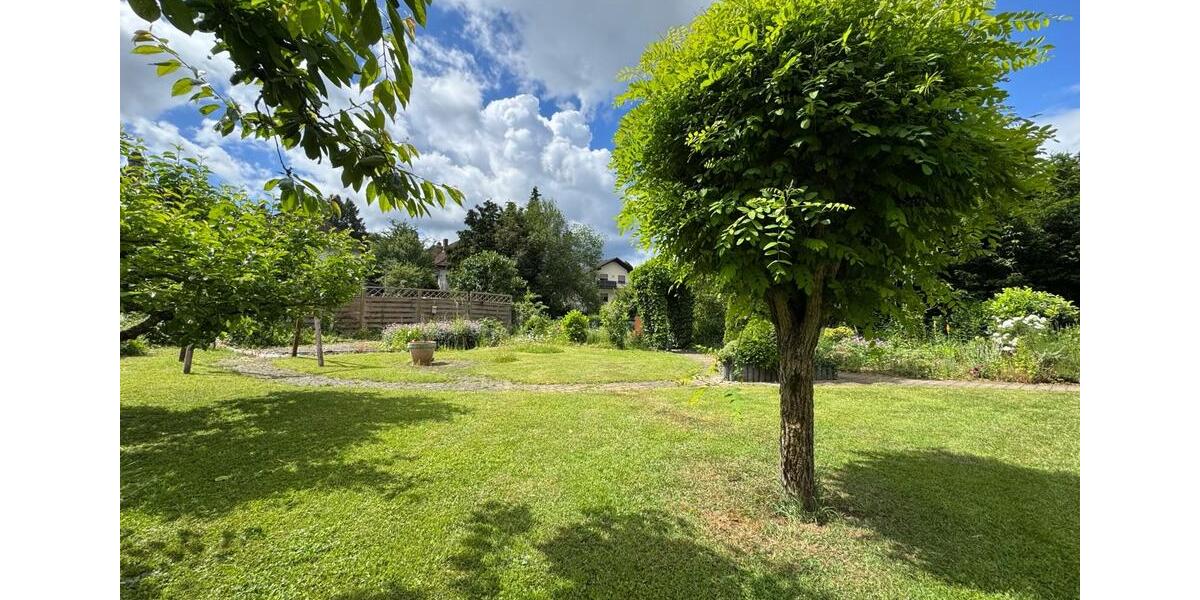 Einfamilienhaus Braunfels - 7 Zimmer, 220 m&sup2;, 398.000&euro; | Angebot:26857793