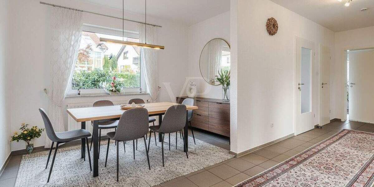 Einfamilienhaus Usingen - 7 Zimmer, 209 m&sup2;, 640.000&euro; | Angebot:25695536