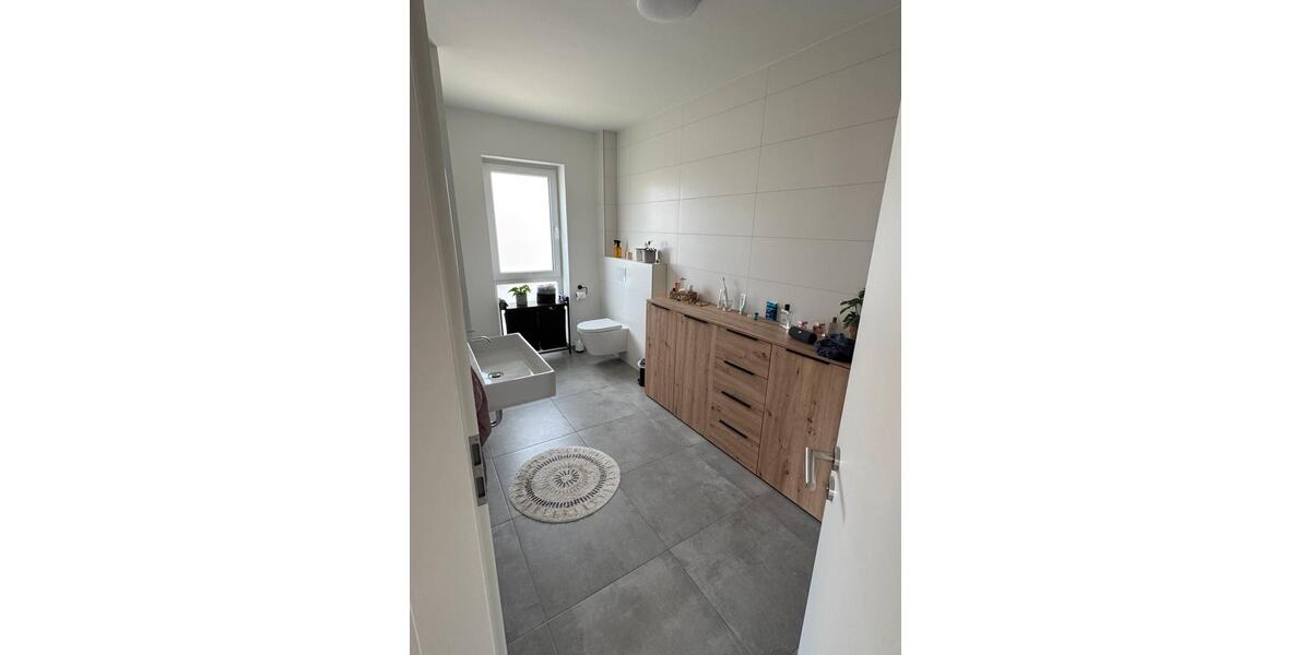 Etagenwohnung Braunfels - 3.5 Zimmer, 100 m&sup2;, 1.200&euro; | Angebot:26254521