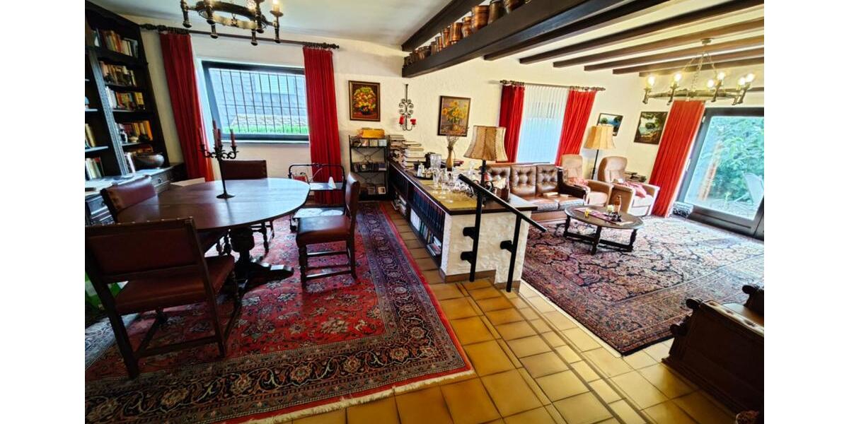 Einfamilienhaus Bad Nauheim - 10 Zimmer, 225 m&sup2;, 1.250.000&euro; | Angebot:21166315