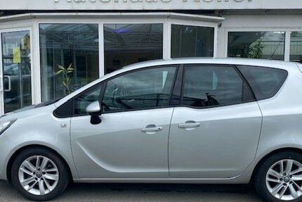 Opel Meriva 118.046 km 9.490 &euro; Leun 35638