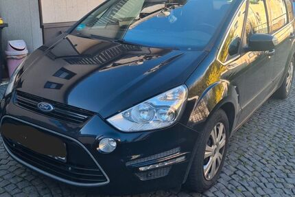 Ford S-Max 136.000 km 7.300 &euro; Braunfels 35619