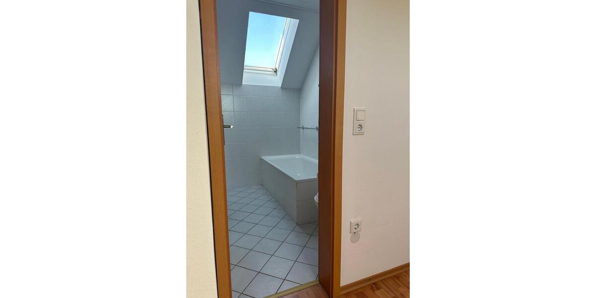 Maisonettenwohnung Linden - 3.5 Zimmer, 109 m&sup2;, 319.000&euro; | Angebot:26590137