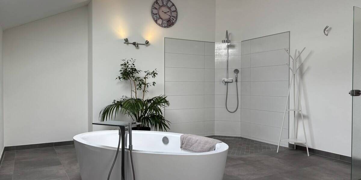 Einfamilienhaus Biebertal / Vetzberg Vetzberg - 1 Zimmer, 251 m&sup2;, 815.000&euro; | Angebot:26731146