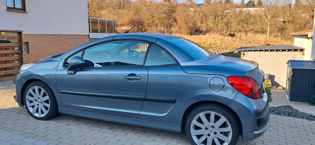 Peugeot 207 149.252 km 2.600 &euro; Haiger 35708