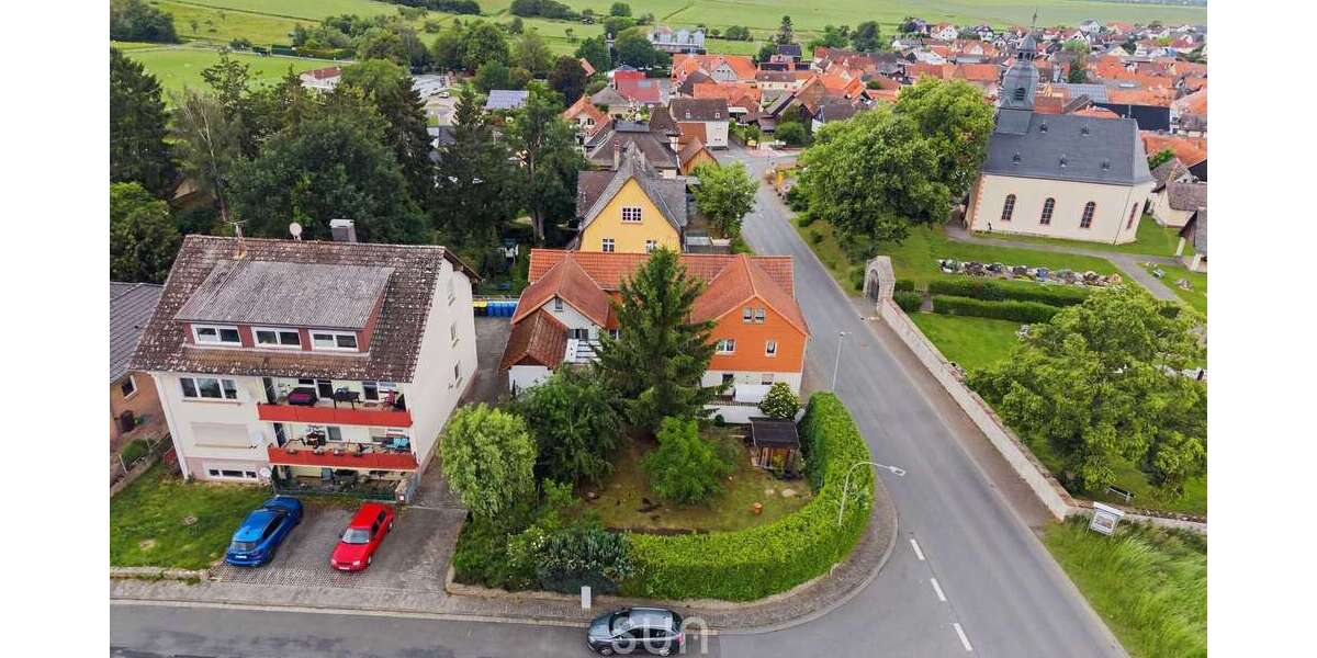 Einfamilienhaus Butzbach - 8 Zimmer, 233 m&sup2;, 410.000&euro; | Angebot:26809559
