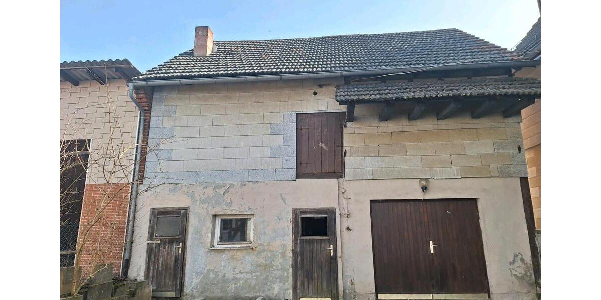 Einfamilienhaus Bad Endbach - 10 Zimmer, 140 m&sup2;, 105.000&euro; | Angebot:26182850