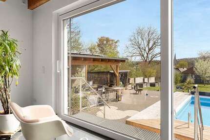 Haus Aßlar - 8 Zimmer, 270 m&sup2;, 579.000&euro; | Angebot:26271910