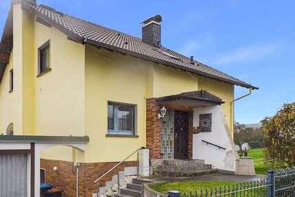 Haus Usingen - 8 Zimmer, 193 m&sup2;, 447.000&euro; | Angebot:26191013