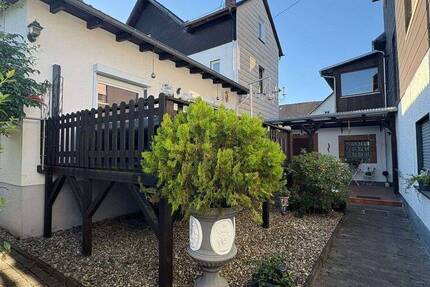 Wohnung Linden Großen-Linden - 3 Zimmer, 120 m&sup2;, 1.200&euro; | Angebot:26723929