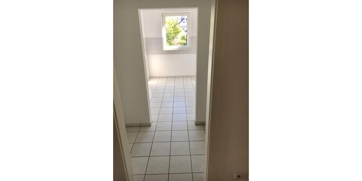 Etagenwohnung Gießen Allendorf - 1 Zimmer, 66 m&sup2;, 730&euro; | Angebot:25940374