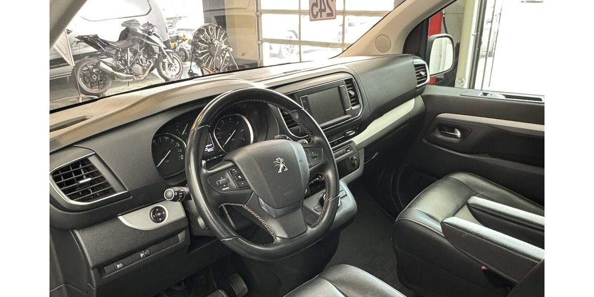 Peugeot Traveller BlueHDI 180 Allure L3 8 Sitze Massage 124.300 km 26.490 &euro; Lich 35423