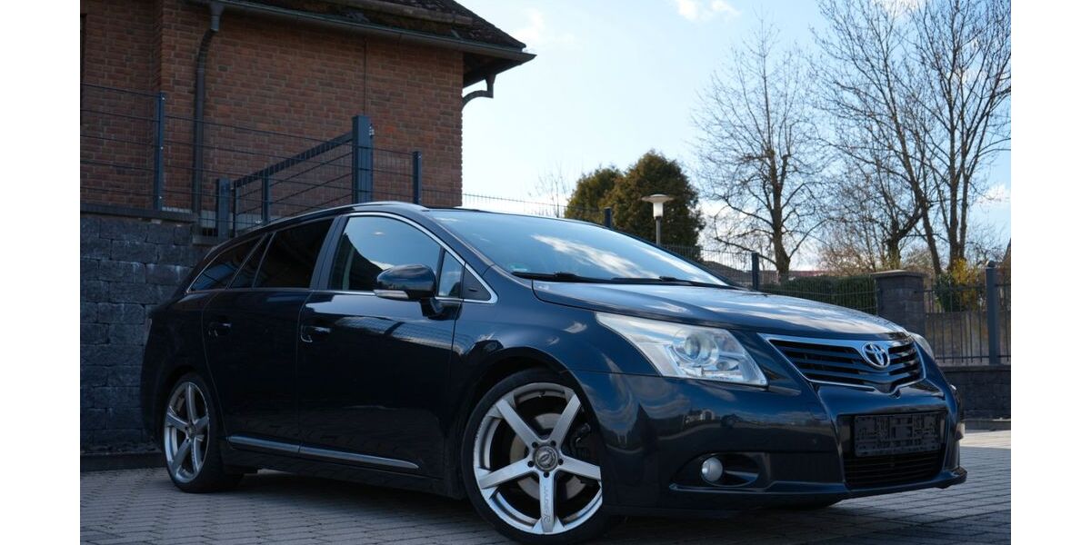 Toyota Avensis 189.890 km 3.890 &euro; Haiger 35708